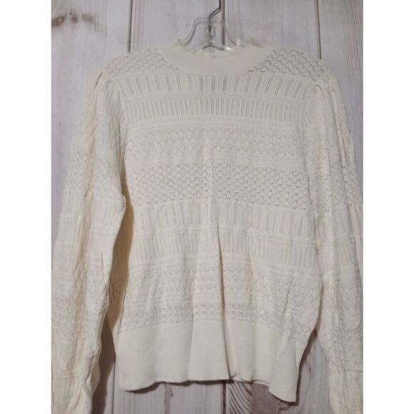 Abercrombie and Fitch Sweater Junior Large Cream Knit Ruffle Neck - Picture 3 of 8